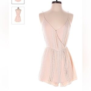 American Eagle Juniors Blush Colored Eyelet Romper Large